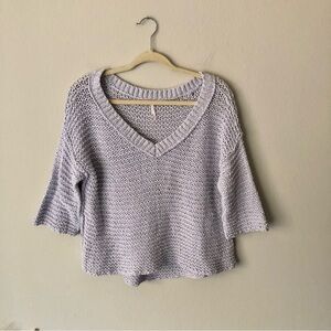 Free People Oversized Lavender Knitted Vneck 3/4 length Sleeve Sweater XS